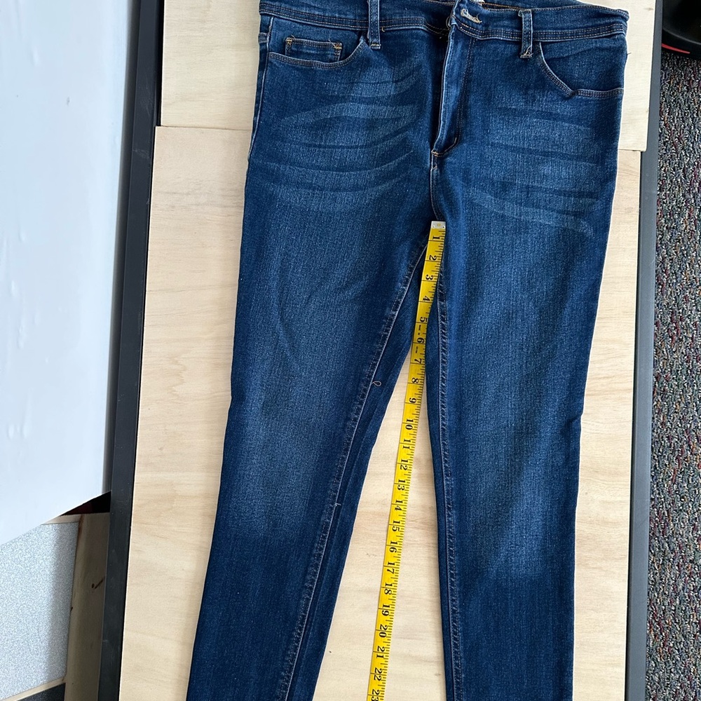 Women's Skinny Jeans in Dark Blue